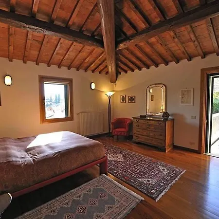 Cinzia Villa